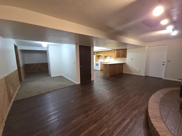 (undisclosed Address), Fruit Heights, UT 84037