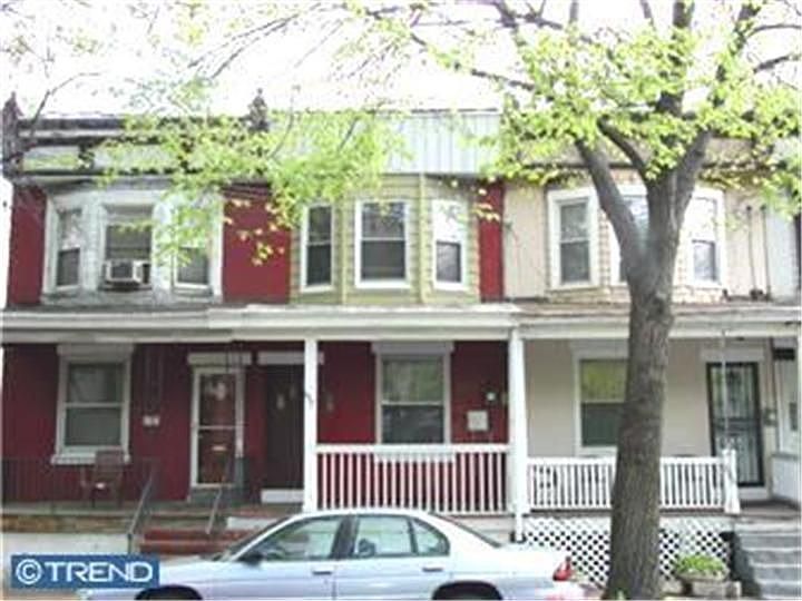 2nd image of 682 Southard St
