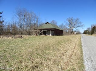 15355 N Campground Ln, Mount Vernon, IL 62864