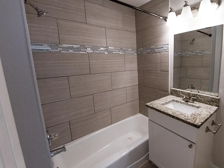 4710 W Price Ave — Photo 15