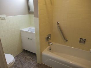 702 N Cascade Ave APT 1, Colorado Springs, CO 80903