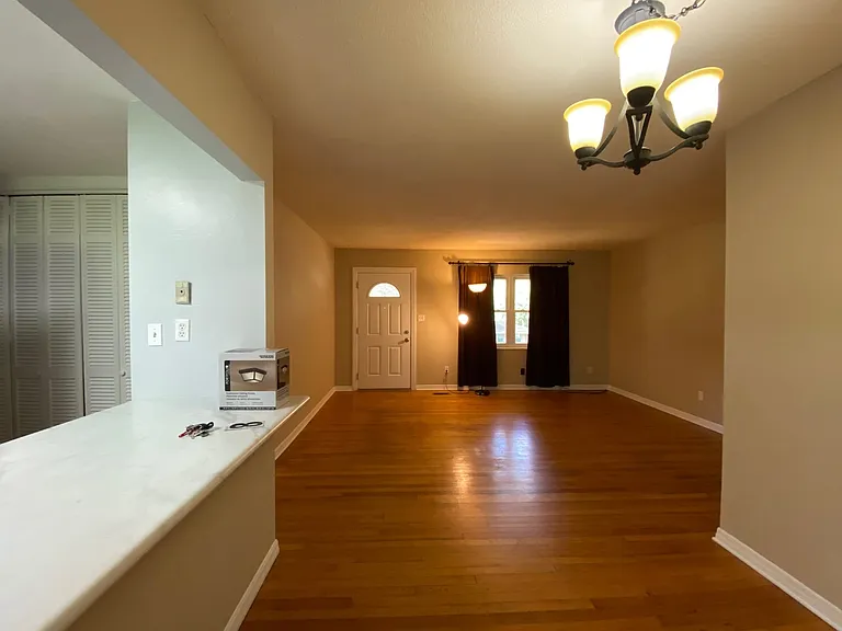 899 Tamarack Ave — Photo 6