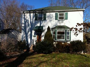 36 W Cedar St, Livingston, NJ 07039