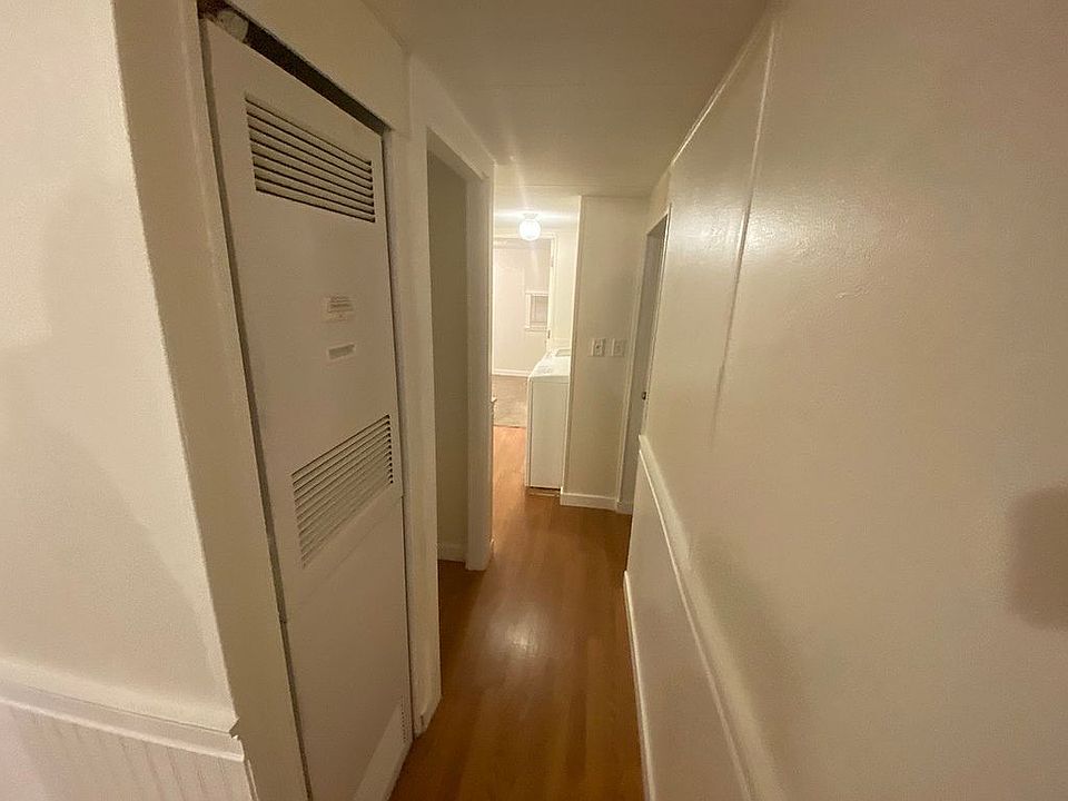 1st image of 443 Valley View Ln #26