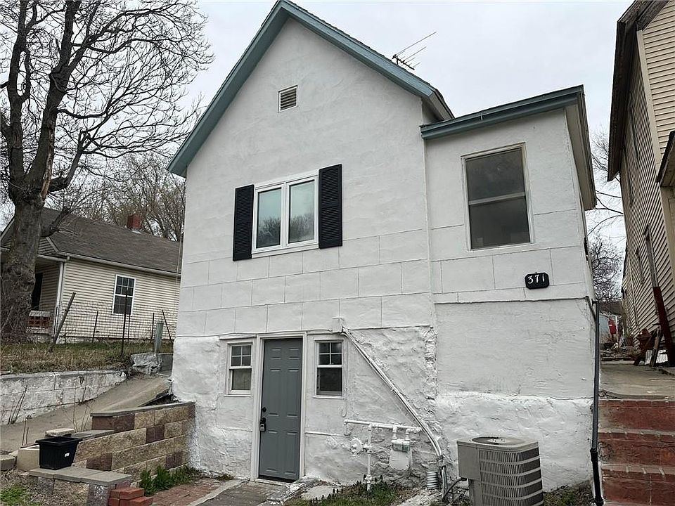 1st image of 371 S Boeke St
