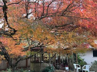 6110 SW Burma Rd, Lake Oswego, OR 97035