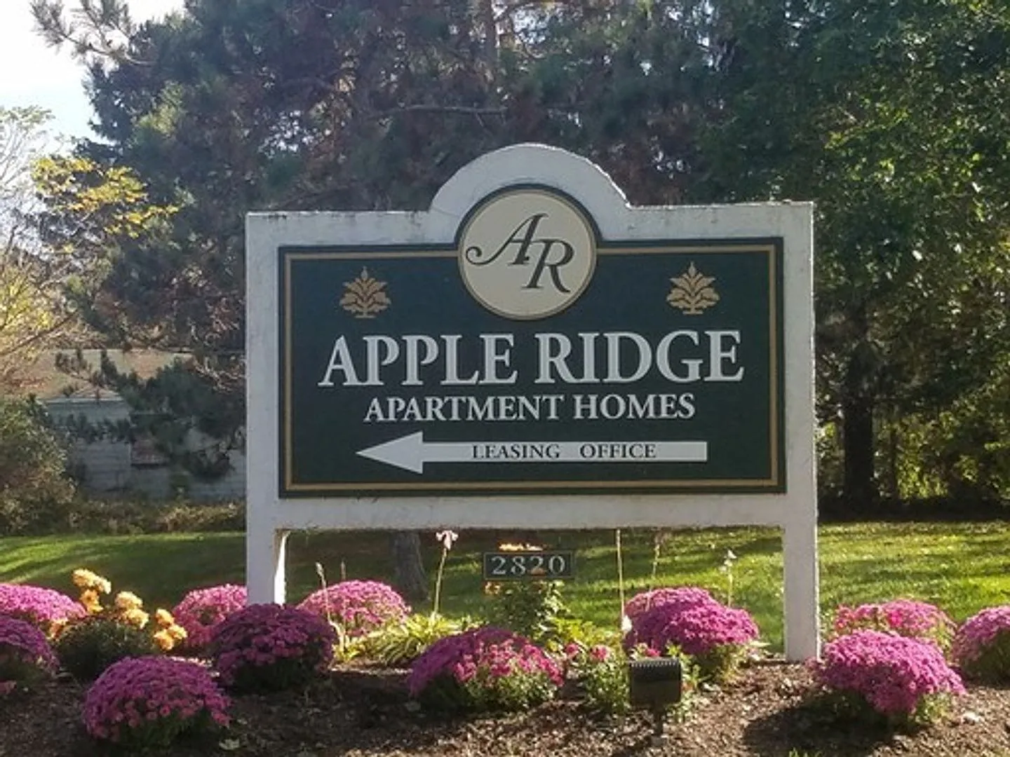 Apple Ridge Apartment Homes — Photo 1