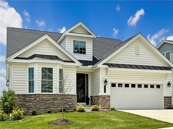 617 Presidents Dr, Canonsburg, PA 15317