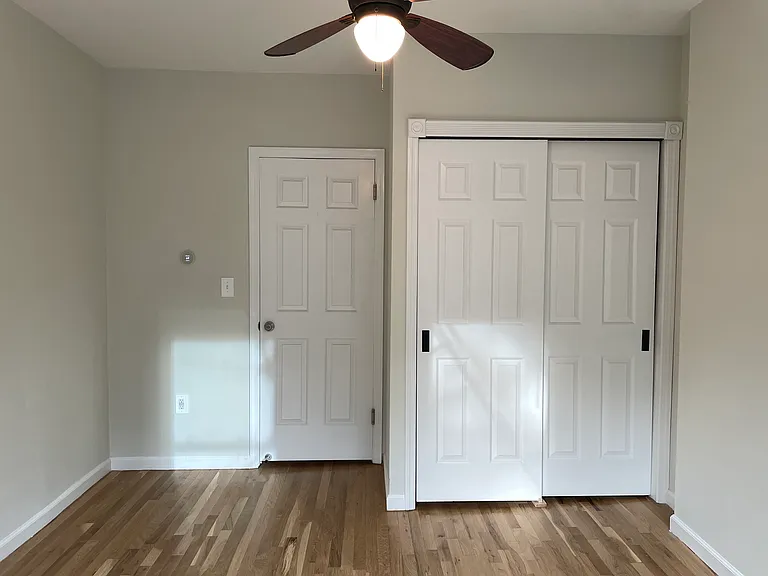 98 Bright St #2R — Photo 30