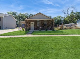 1314 E 27th St, Des Moines, IA 50317