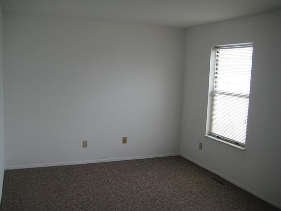Master Bedroom-1