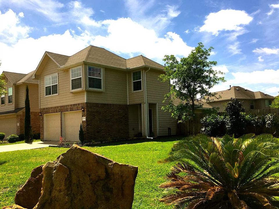 1st image of 11102 Valley Kings Dr