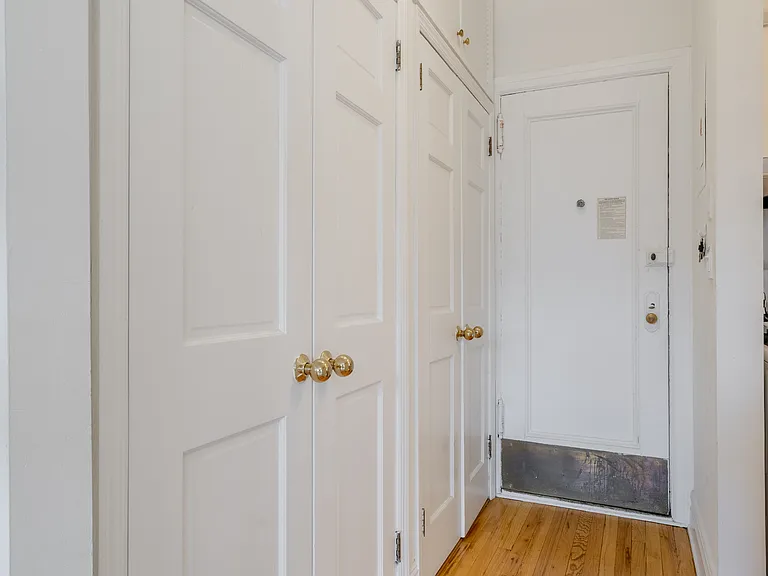 199 Bleecker St #10 — Photo 6