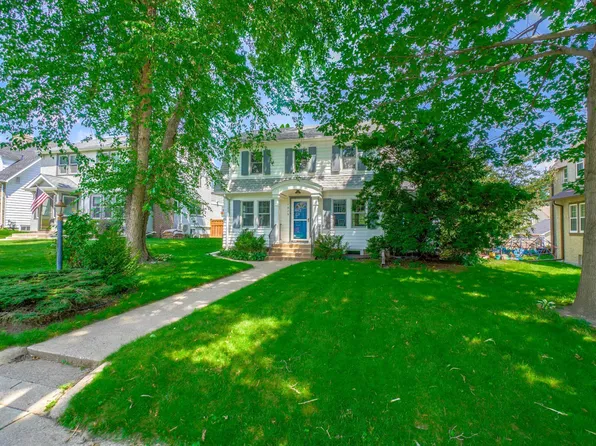 1839 Wellesley Ave, Saint Paul, MN 55105
