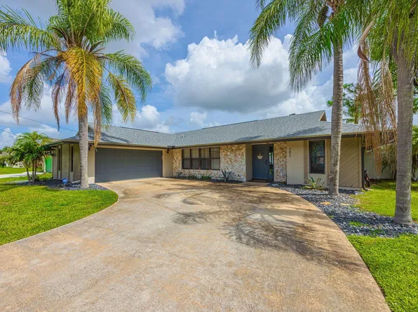 101 SW Chapman Avenue, Port St Lucie, FL 34984