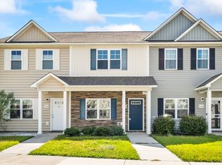 108 Justice Farm Dr, Sneads Ferry, NC 28460