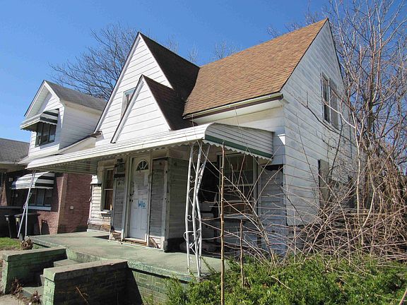 14057 Roselawn