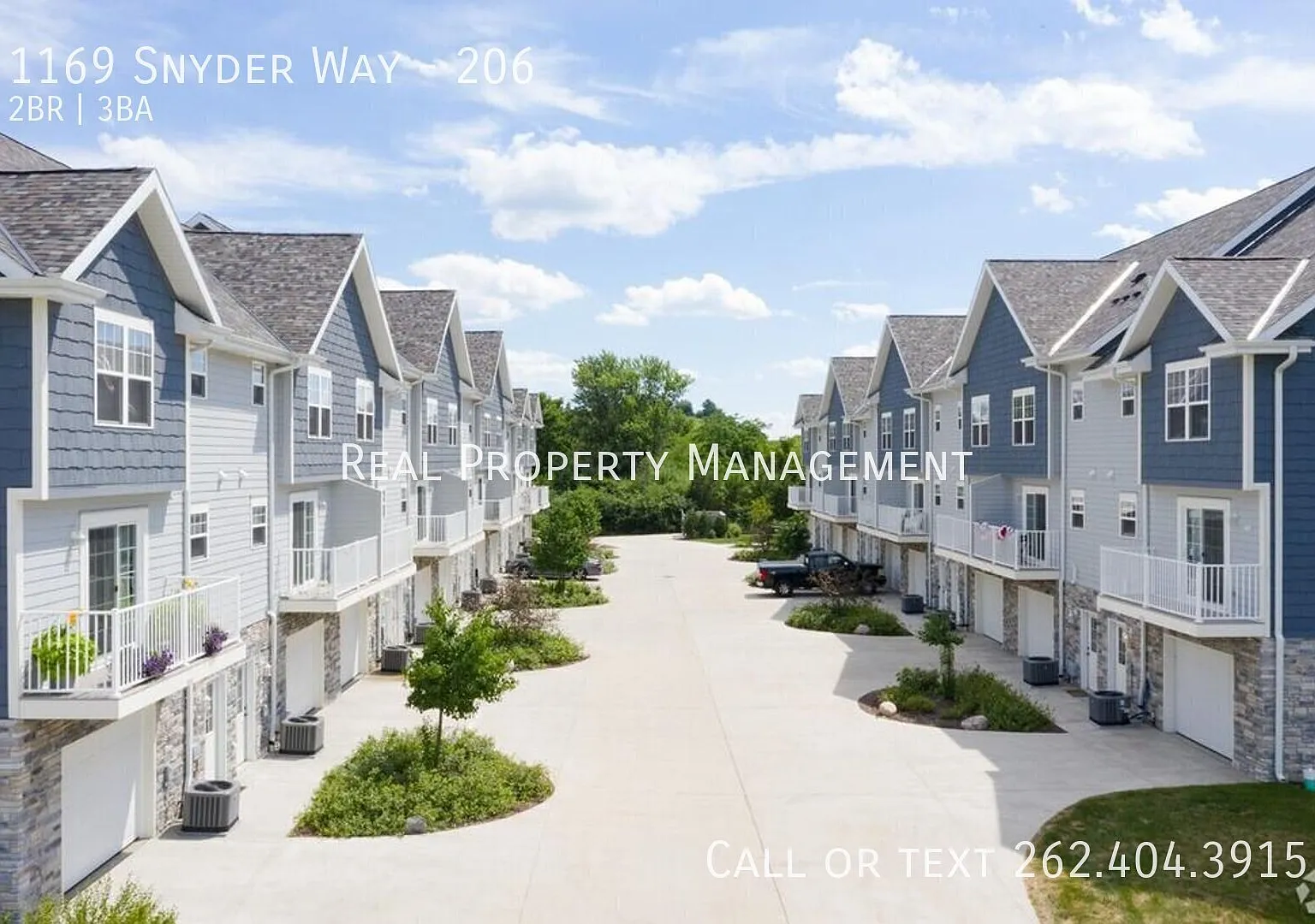 Beautiful Townhome Living in Oconomowoc Private Entry & Attached Garage! 1695 Sq Ft. — Photo 1