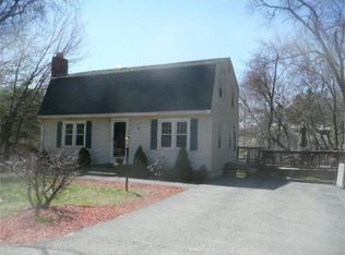 62 Dexter Ave, Dracut, MA 01826