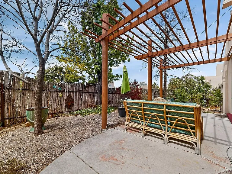 4120 Whispering Wing Rd — Photo 40