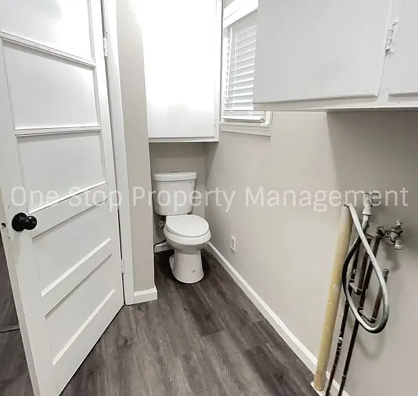 5714 NE 49th St — Photo 21