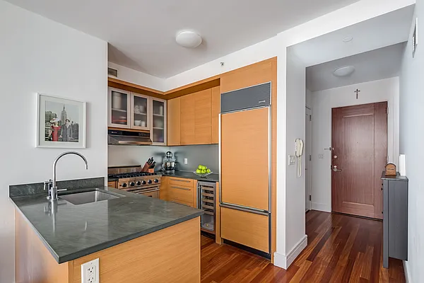 Rented by Douglas Elliman | media 2