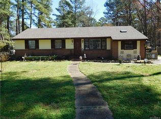 2743 Rollingwood Rd, Petersburg, VA 23805