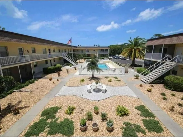 409 Manatee Ct #203 — Photo 1
