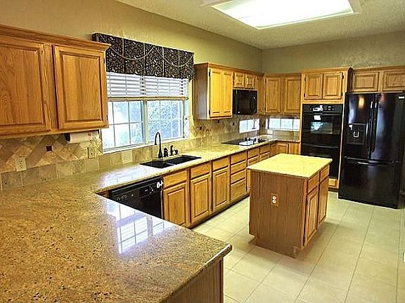 5th image of 4313 Lauren Way