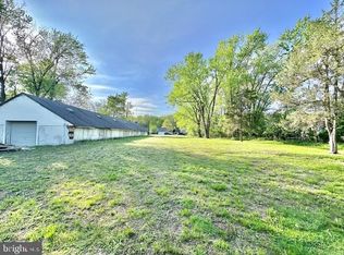 400 Main St, Englishtown, NJ
