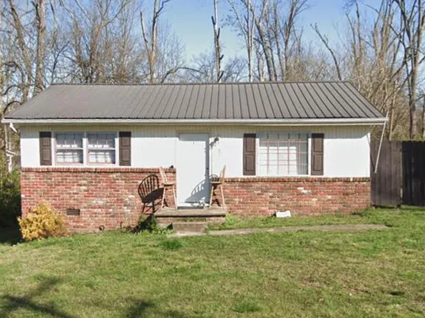 522 Jackson St, Etowah, TN 37331