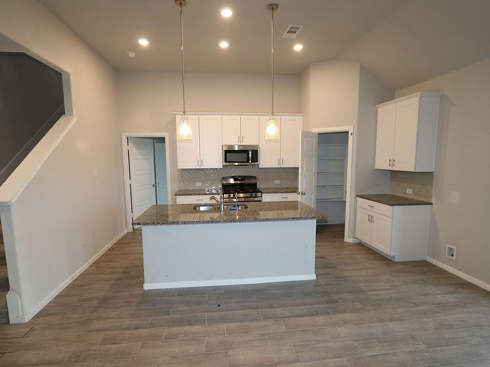 514 Claremont Dr, Justin, TX 76247 MLS N481210000009 Zillow