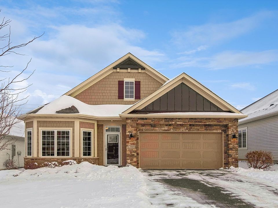 1st image of 13585 Crownline Dr NE