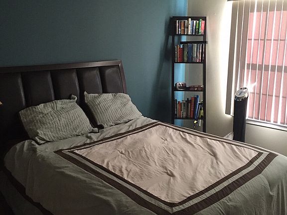 3rd image of 24 Taylor Dr #3116