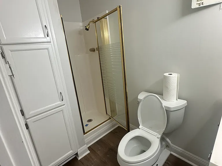 2408 Middlecoff Dr — Photo 6