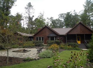 1266 Helmsburg Rd, Nashville, IN 47448