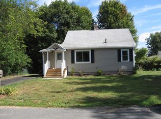 17 Sterling St, Chicopee, MA 01020