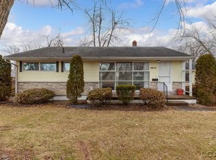2473 Macarthur Dr, Adrian, MI