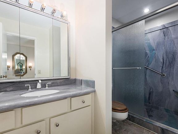 5th image of 9358 W Hidden Valley Cir N