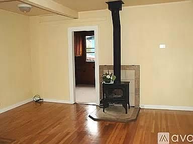 2nd image of 29 Lomita Dr #A