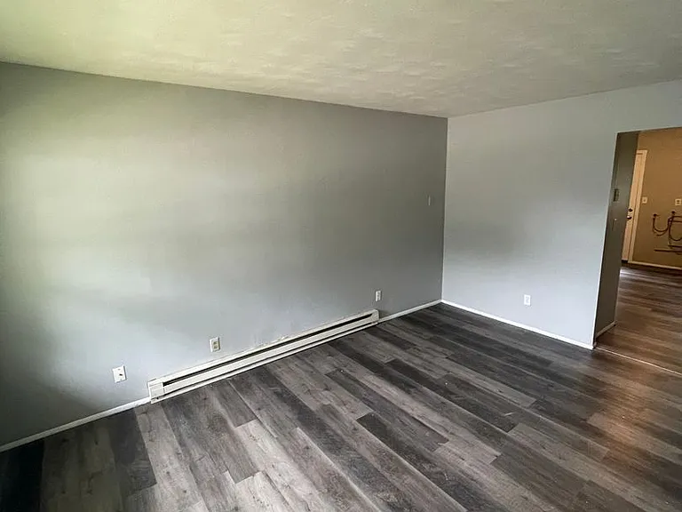 759 South St — Photo 4