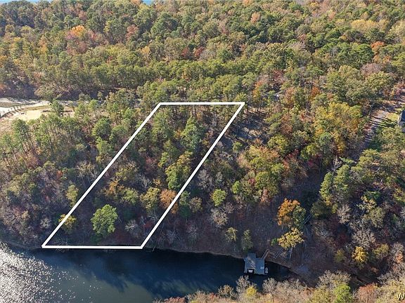 4th image of 8201 Peninsula Dr