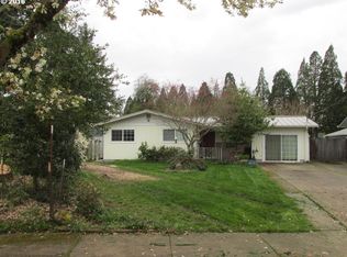 1110 Custom Way, Springfield, OR 97477