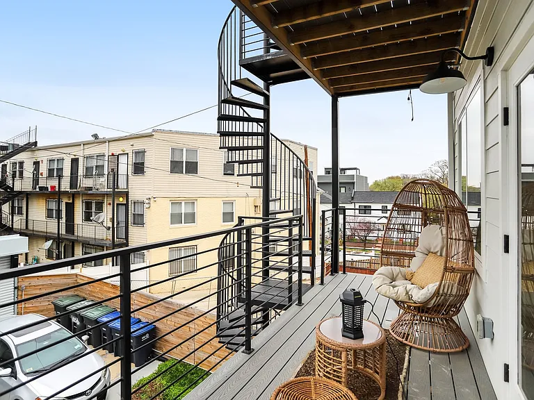 1638 Trinidad Ave NE #1-2 — Photo 32