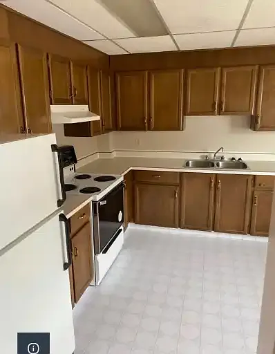 4 Pan Am St #4F — Photo 1