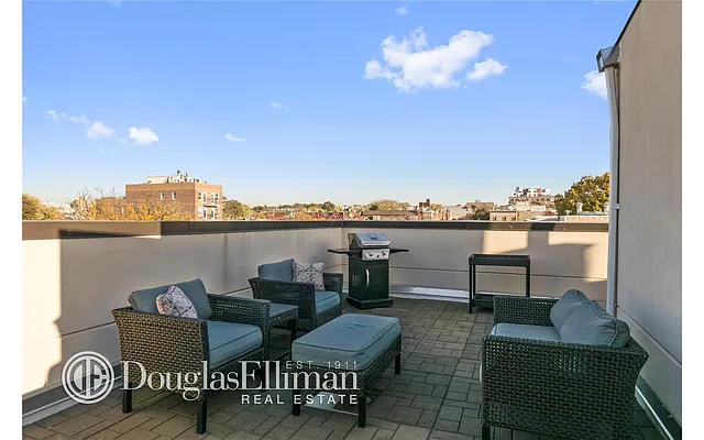 Sold by Douglas Elliman | media 17
