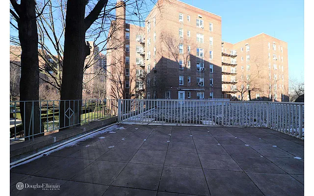 Sold by Douglas Elliman | media 9