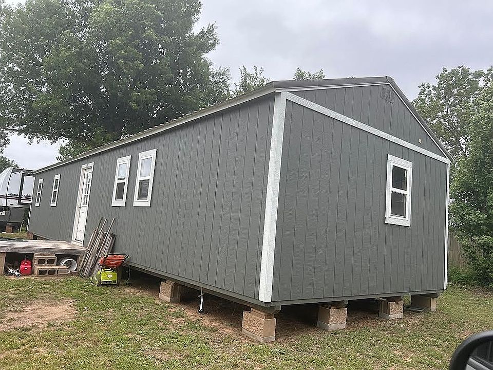 1st image of 103 Savanna Pl