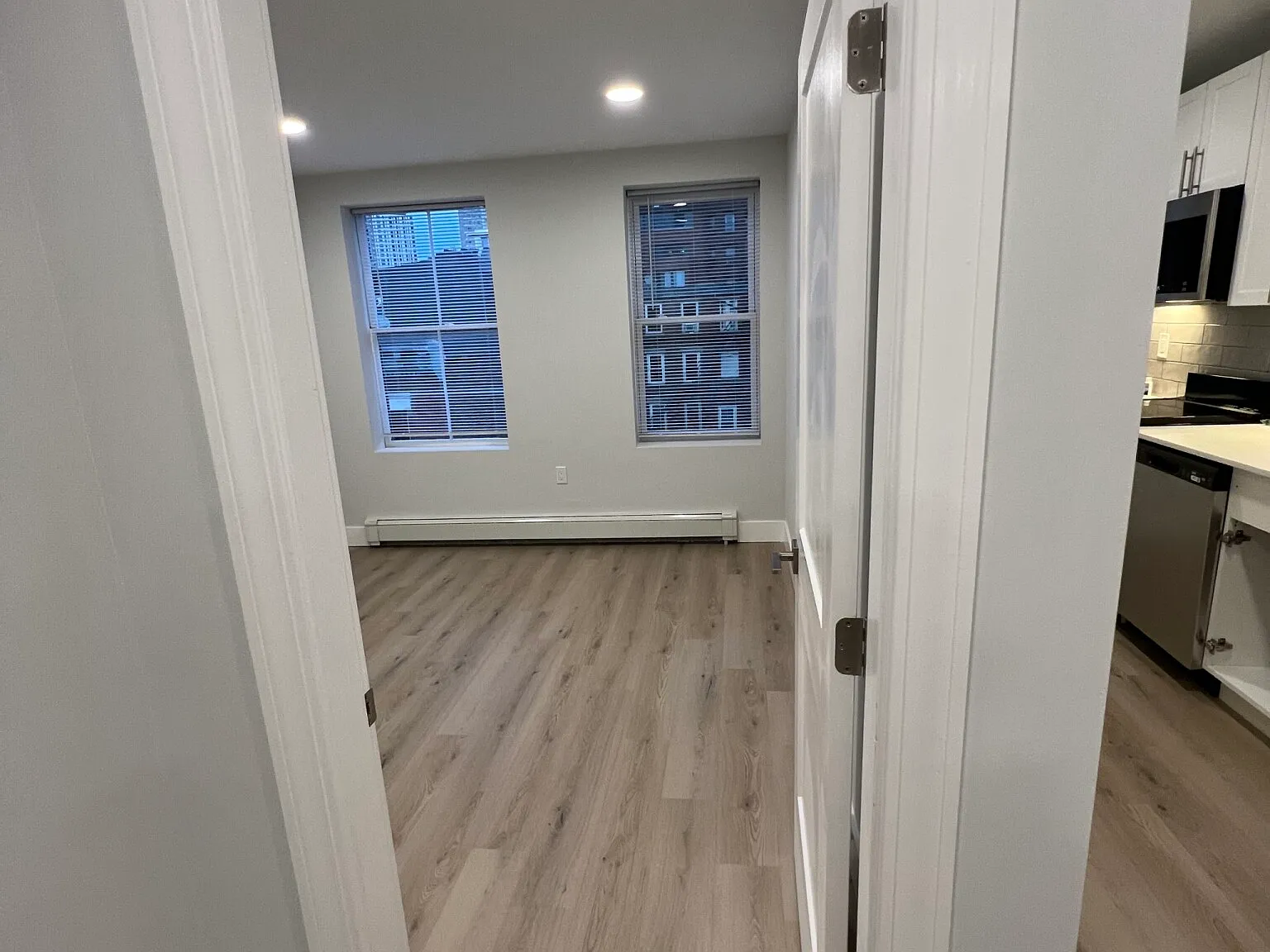 1 bed, 500 sqft, $2,800 — Photo 2