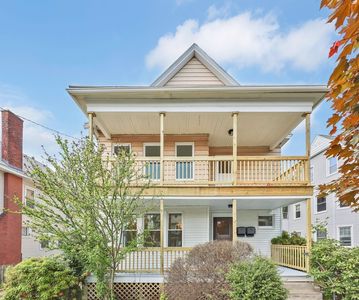 24 Hiawatha St, Springfield, MA, 01108